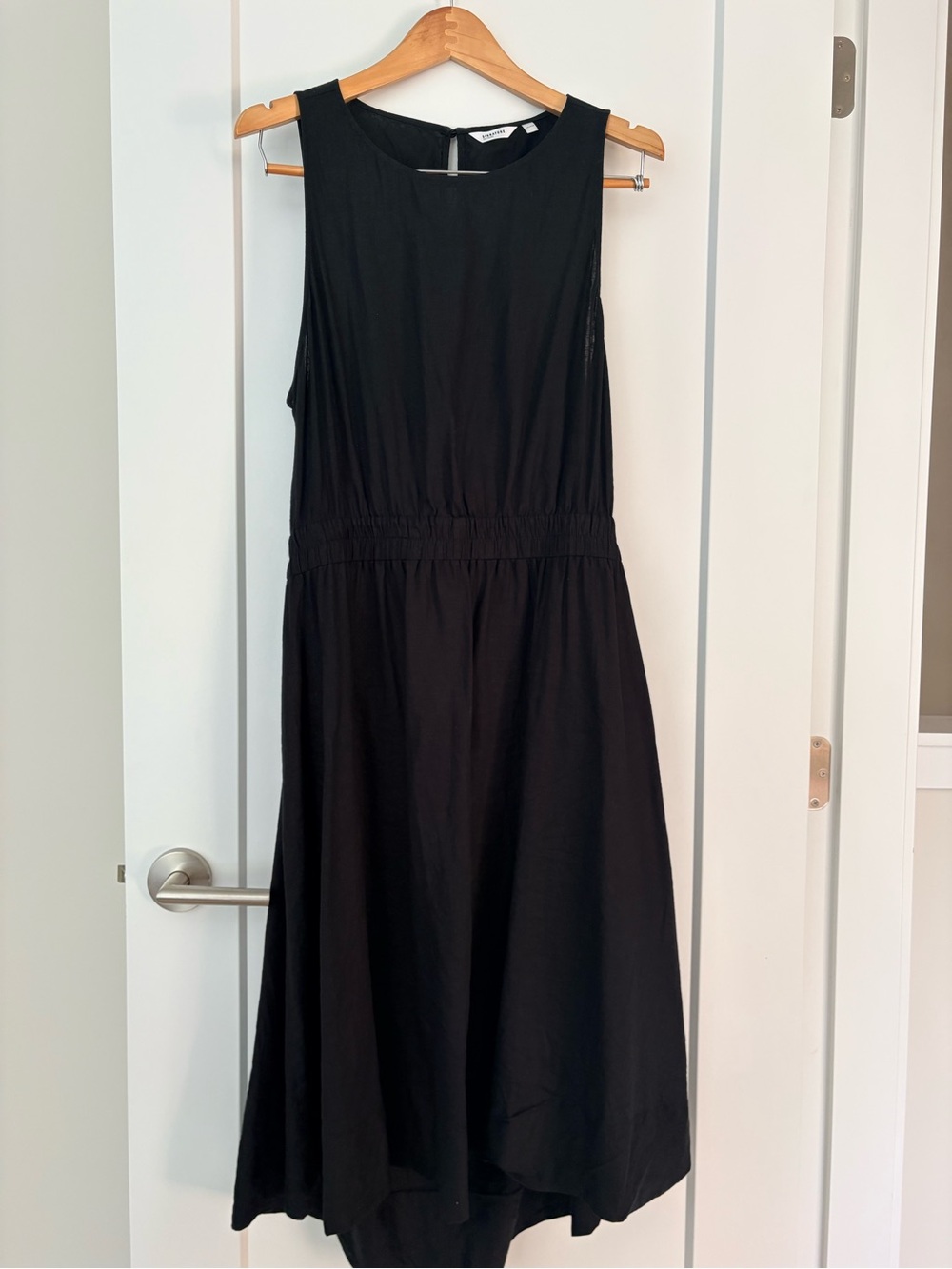 Black Sleeveless Women's Dress